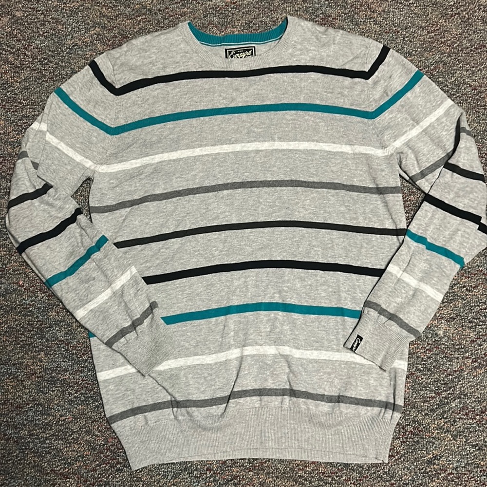 Empyre Light Weight Pull Over Sweater
